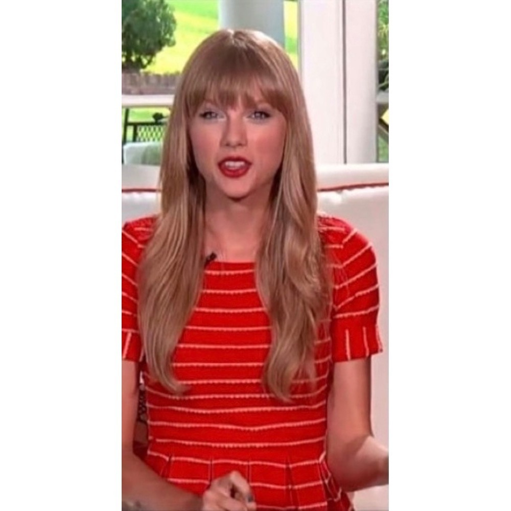 Anthropologie BORDEAUX Taylor Swift Zooey Deschanel Red Scalloped Dress Medium